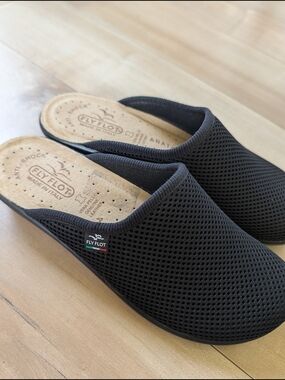 Fly Flot Italy Mesh Comfort Clogs Slippers Black Leather Footbed EU 39 Approx